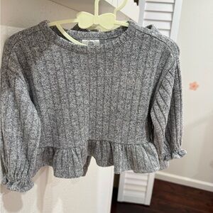 GAP Gray Ribbed Ruffle-Hem Sweater Top